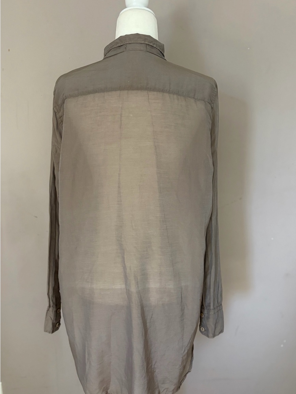 CP Shades Cotton Silk Blend Neutral Tan Button-Front Blouse Size Large - Picture 5 of 12